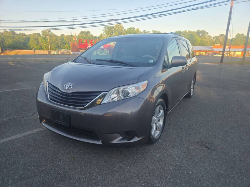 toyota sienna 2011 5TDKK3DC1BS121144 image toyota sienna 2011 5TDKK3DC1BS121144 image