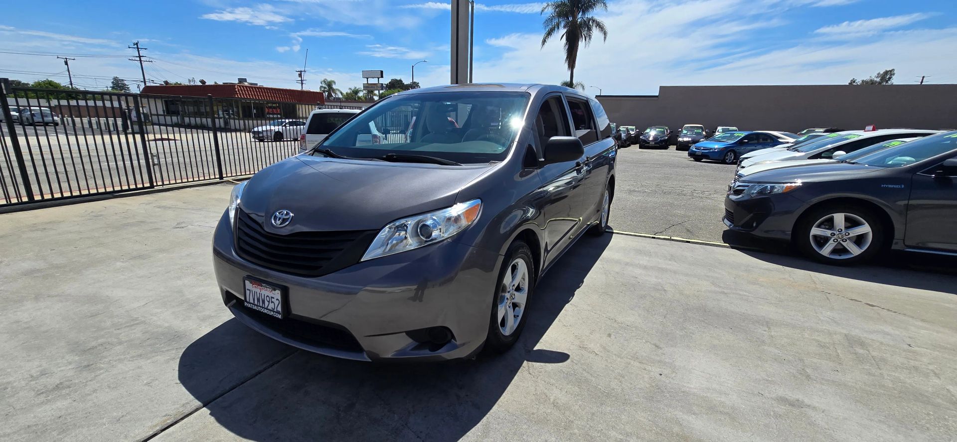 toyota sienna 2011 5TDZK3DC9BS159476 image toyota sienna 2011 5TDZK3DC9BS159476 image