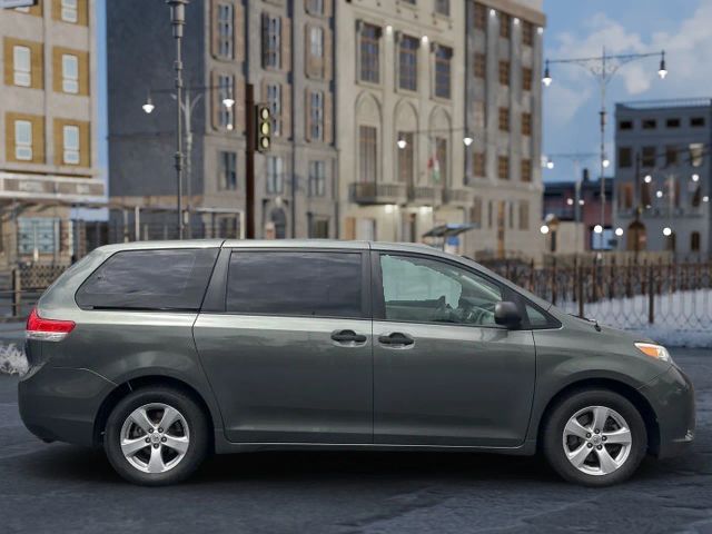 toyota sienna 2013 5TDZK3DCXDS385013 image toyota sienna 2013 5TDZK3DCXDS385013 image