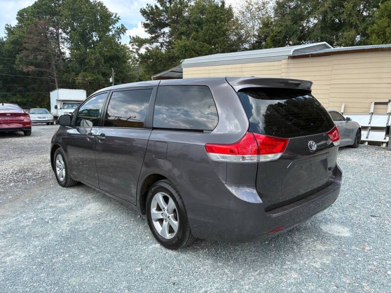 toyota sienna 2013 5TDZK3DC0DS391323 image toyota sienna 2013 5TDZK3DC0DS391323 image