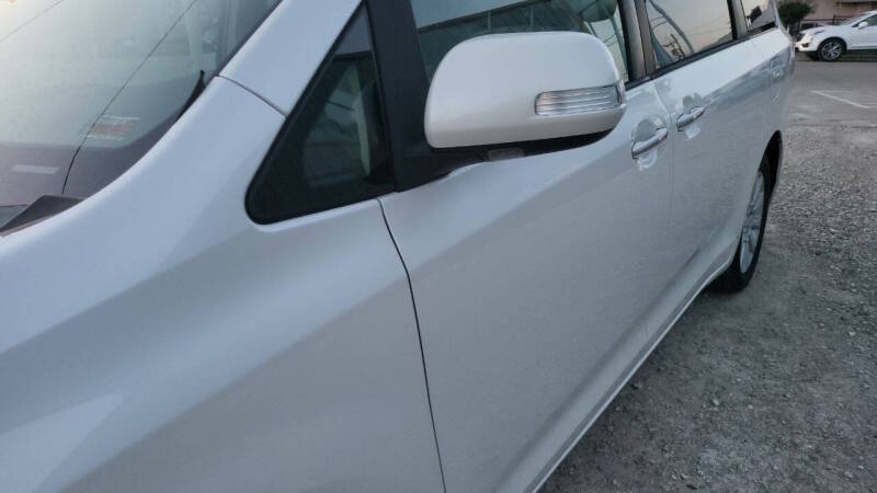 toyota sienna 2013 5TDDK3DC4DS057211 image toyota sienna 2013 5TDDK3DC4DS057211 image