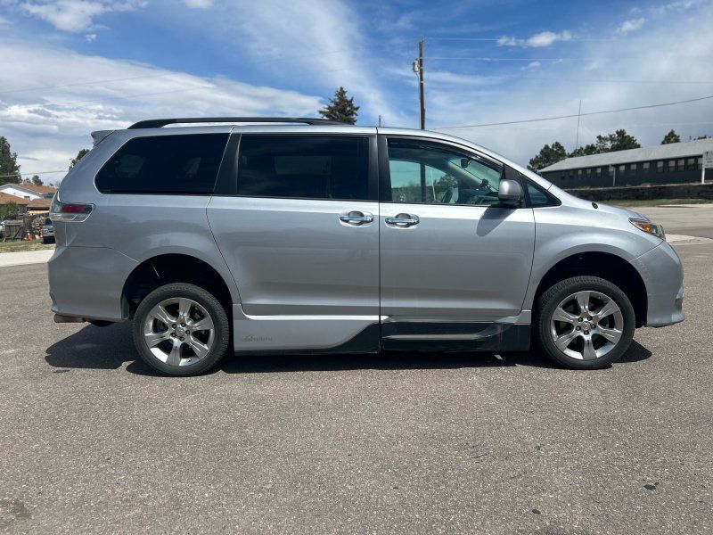 toyota sienna 2013 5TDXK3DC7DS314181 image toyota sienna 2013 5TDXK3DC7DS314181 image