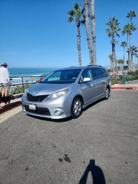 toyota sienna 2013 5TDXK3DC4DS355741 image toyota sienna 2013 5TDXK3DC4DS355741 image