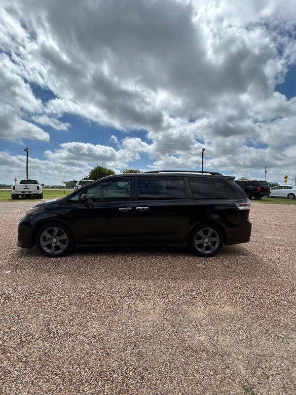 toyota sienna 2013 5TDXK3DC1DS389314 image toyota sienna 2013 5TDXK3DC1DS389314 image