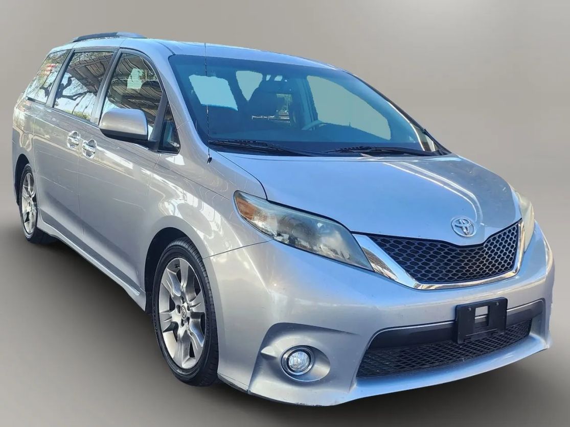 toyota sienna 2013 5TDXK3DC2DS295765 image toyota sienna 2013 5TDXK3DC2DS295765 image