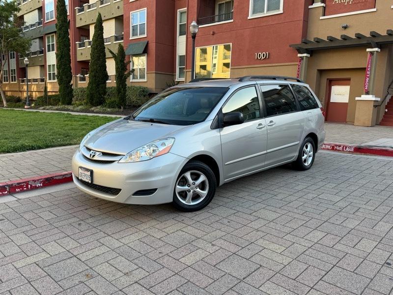 toyota sienna 2010 5TDKK4CC5AS335043 image toyota sienna 2010 5TDKK4CC5AS335043 image