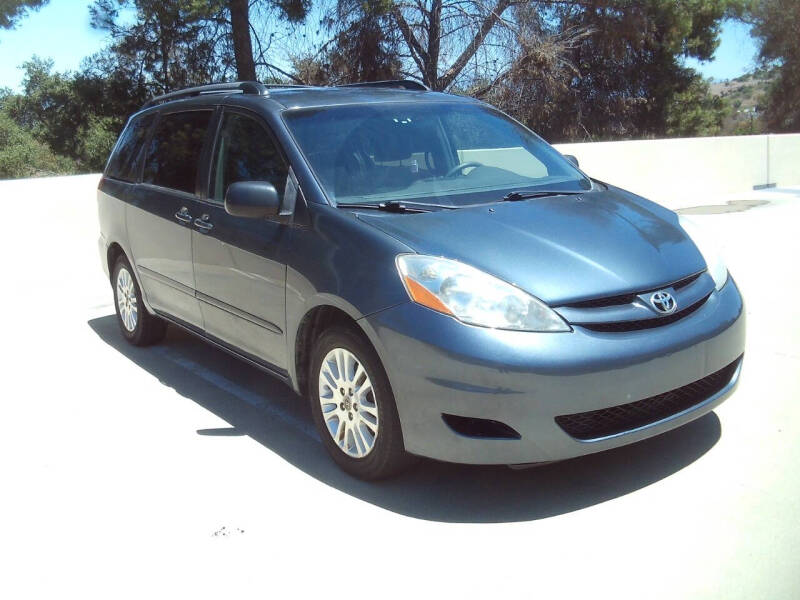 toyota sienna 2010 5TDKK4CC1AS338991 image toyota sienna 2010 5TDKK4CC1AS338991 image