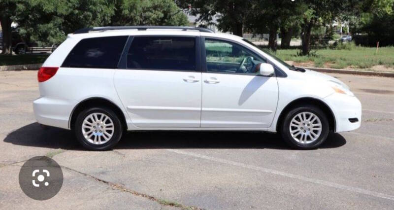 toyota sienna 2010 5TDYK4CC5AS293841 image toyota sienna 2010 5TDYK4CC5AS293841 image