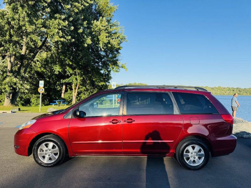 toyota sienna 2010 5TDKK4CC5AS296860 image toyota sienna 2010 5TDKK4CC5AS296860 image