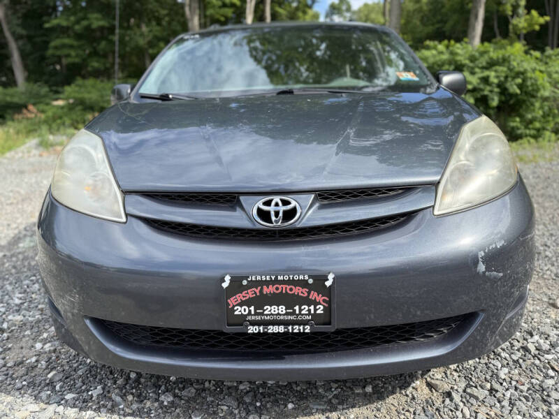 toyota sienna 2010 5TDKK4CC1AS312925 image toyota sienna 2010 5TDKK4CC1AS312925 image