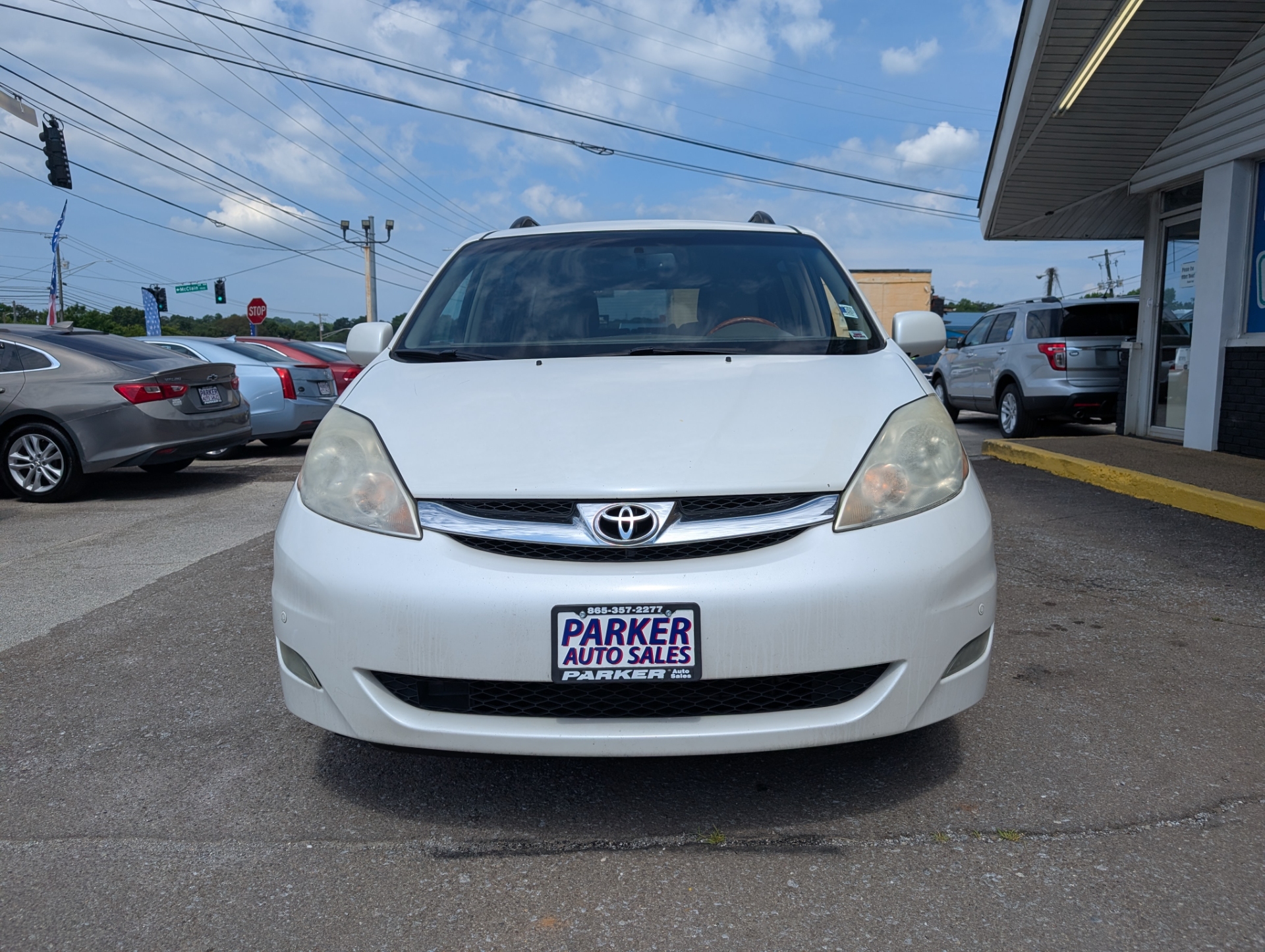 toyota sienna 2010 5TDYK4CC8AS317193 image toyota sienna 2010 5TDYK4CC8AS317193 image