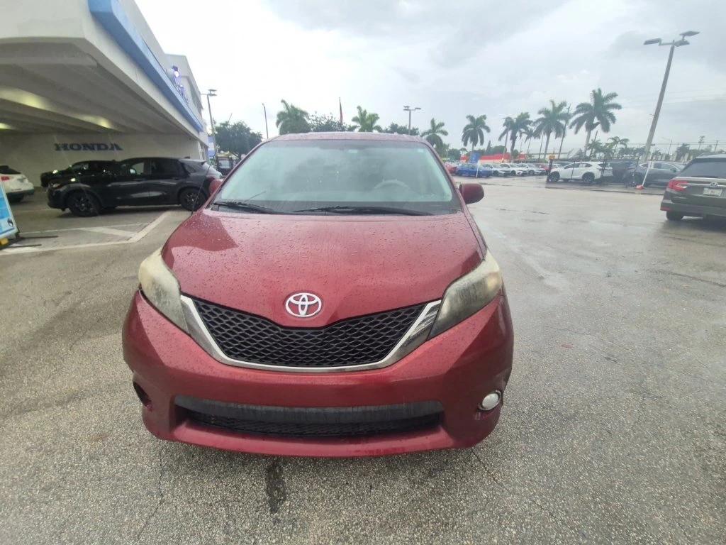 toyota sienna 2014 5TDXK3DC1ES441199 image toyota sienna 2014 5TDXK3DC1ES441199 image