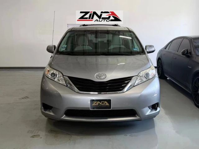 toyota sienna 2014 5TDJK3DC9ES077121 image toyota sienna 2014 5TDJK3DC9ES077121 image