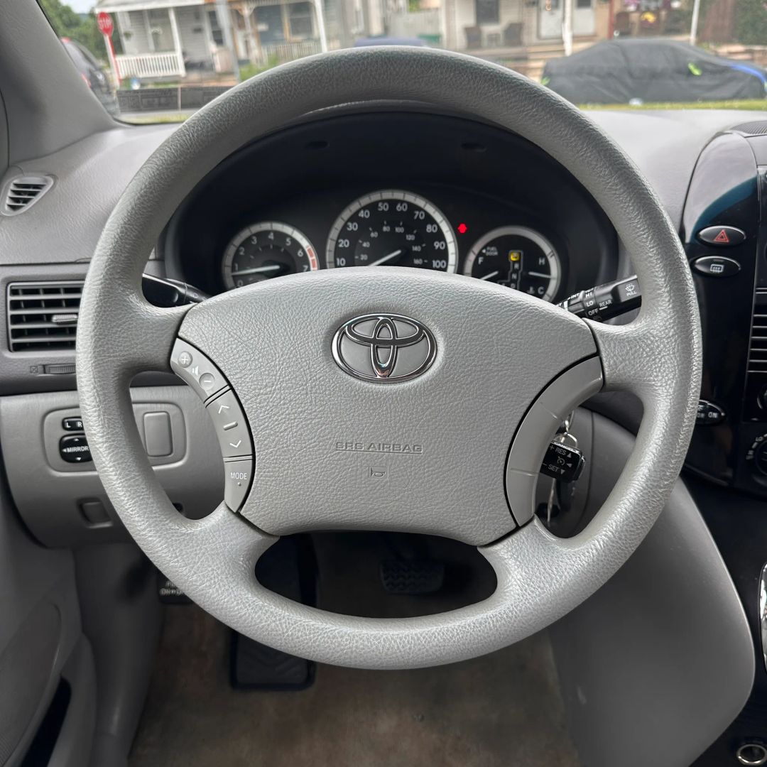 toyota sienna 2005 5TDZA23C85S259975 image toyota sienna 2005 5TDZA23C85S259975 image
