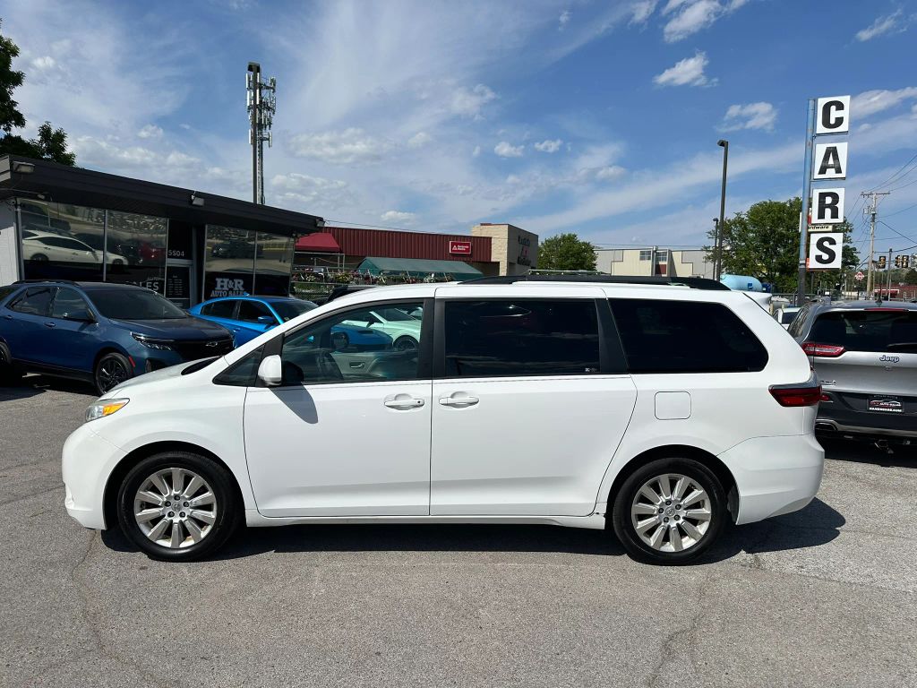 toyota sienna 2015 5TDJK3DC0FS126515 image toyota sienna 2015 5TDJK3DC0FS126515 image
