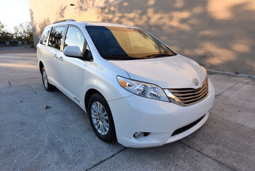 toyota sienna 2015 5TDYK3DC8FS548224 image toyota sienna 2015 5TDYK3DC8FS548224 image