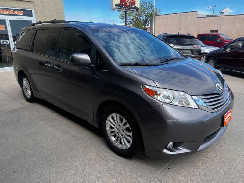 toyota sienna 2015 5TDYK3DC0FS674819 image toyota sienna 2015 5TDYK3DC0FS674819 image