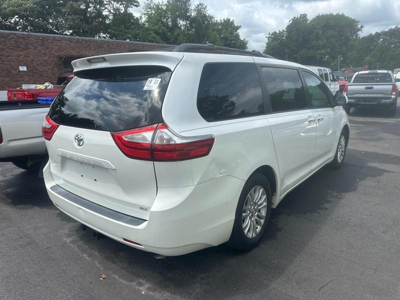 toyota sienna 2015 5TDYK3DC1FS639786 image toyota sienna 2015 5TDYK3DC1FS639786 image