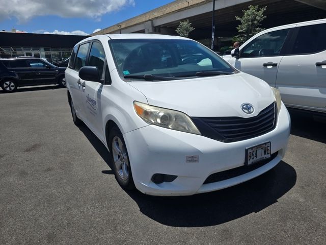 toyota sienna 2015 5TDZK3DC1FS592876 image toyota sienna 2015 5TDZK3DC1FS592876 image