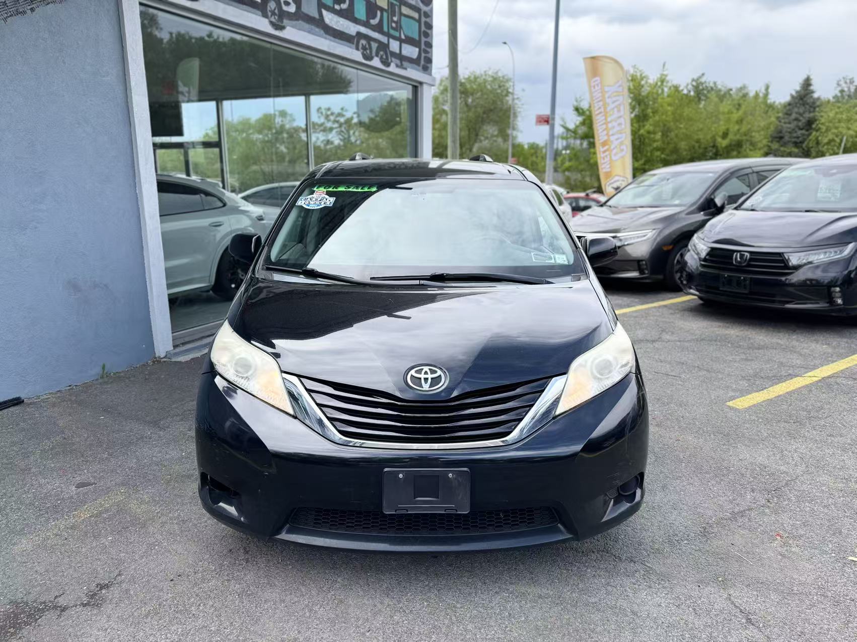 toyota sienna 2015 5TDKK3DC3FS671631 image toyota sienna 2015 5TDKK3DC3FS671631 image