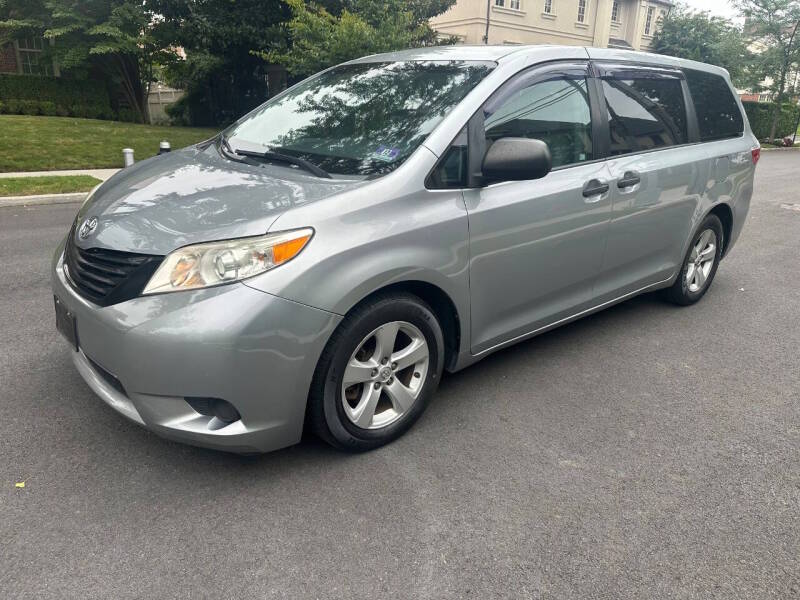 toyota sienna 2015 5TDZK3DC8FS663779 image toyota sienna 2015 5TDZK3DC8FS663779 image