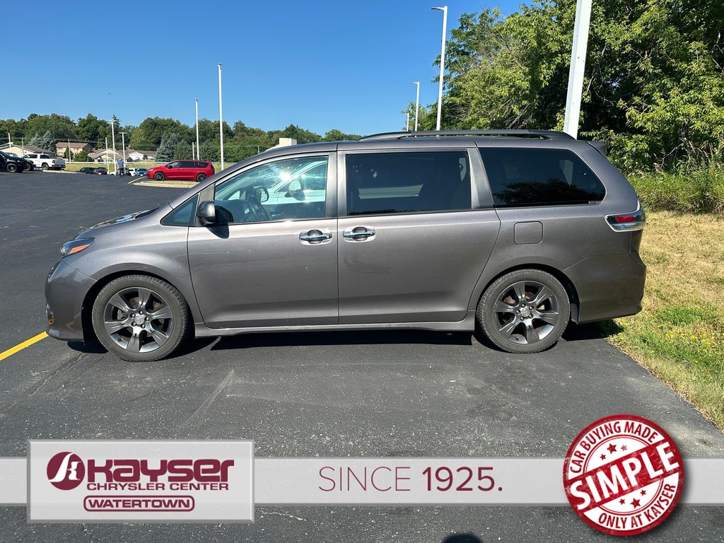 toyota sienna 2015 5TDXK3DC3FS654706 image toyota sienna 2015 5TDXK3DC3FS654706 image