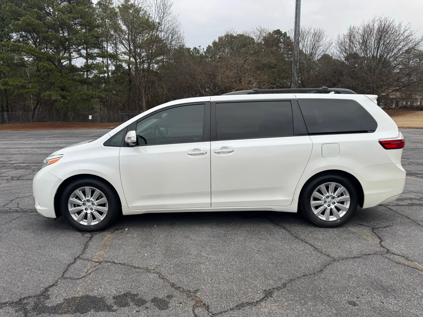 toyota sienna 2015 5TDYK3DC1FS615049 image toyota sienna 2015 5TDYK3DC1FS615049 image