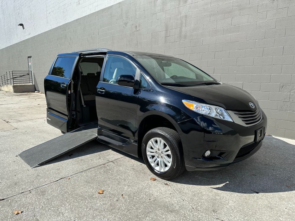 toyota sienna 2015 5TDYK3DC1FS590394 image toyota sienna 2015 5TDYK3DC1FS590394 image