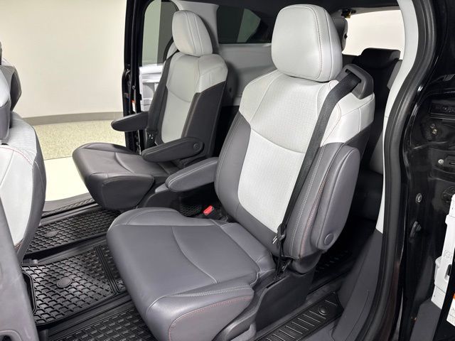 toyota sienna 2022 5TDGRKECXNS091561 image toyota sienna 2022 5TDGRKECXNS091561 image