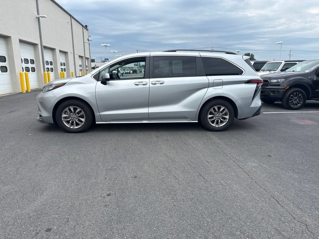 toyota sienna 2022 5TDJSKFC4NS051680 image toyota sienna 2022 5TDJSKFC4NS051680 image
