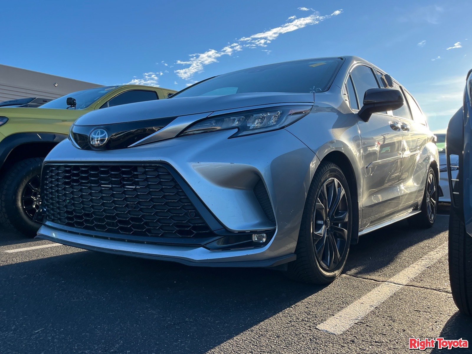 toyota sienna 2022 5TDDRKEC8NS108036 image toyota sienna 2022 5TDDRKEC8NS108036 image