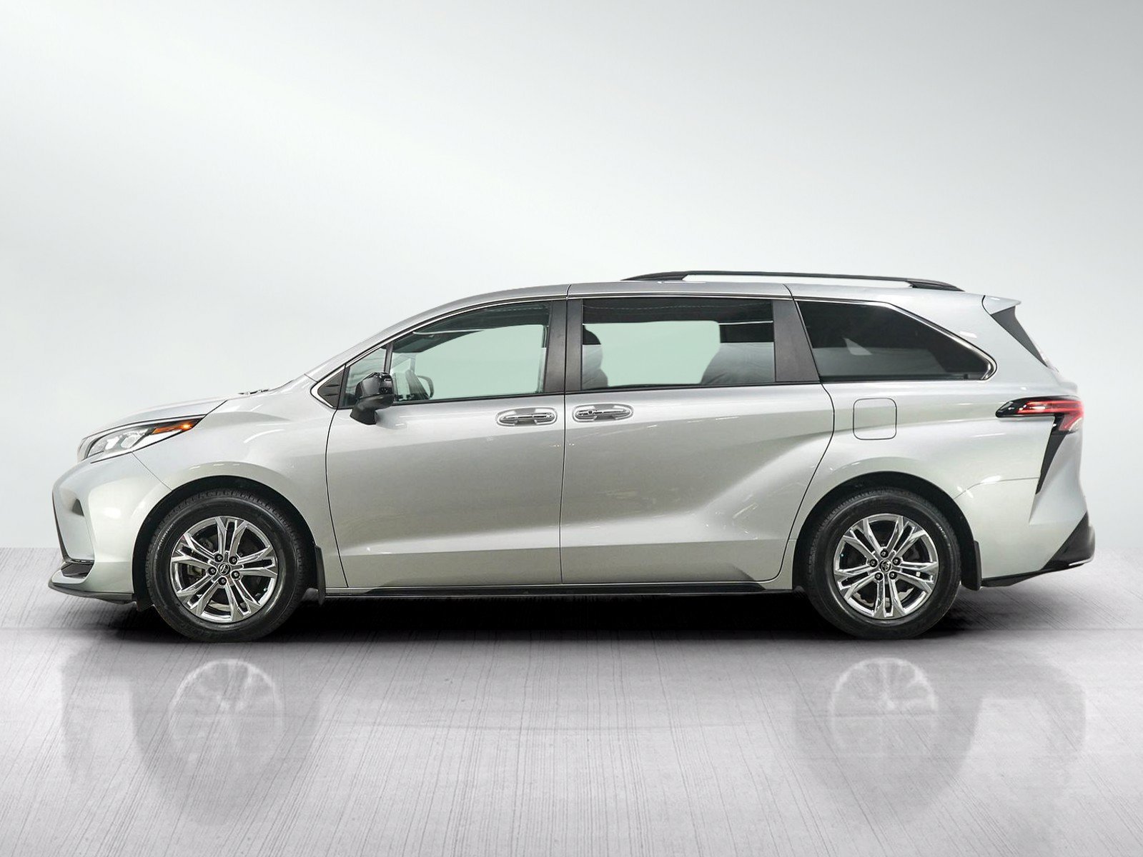 toyota sienna 2022 5TDGSKFC1NS047211 image toyota sienna 2022 5TDGSKFC1NS047211 image
