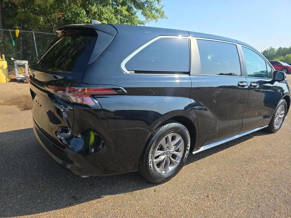 toyota sienna 2025 5TDYSKFC8SS171217 image toyota sienna 2025 5TDYSKFC8SS171217 image