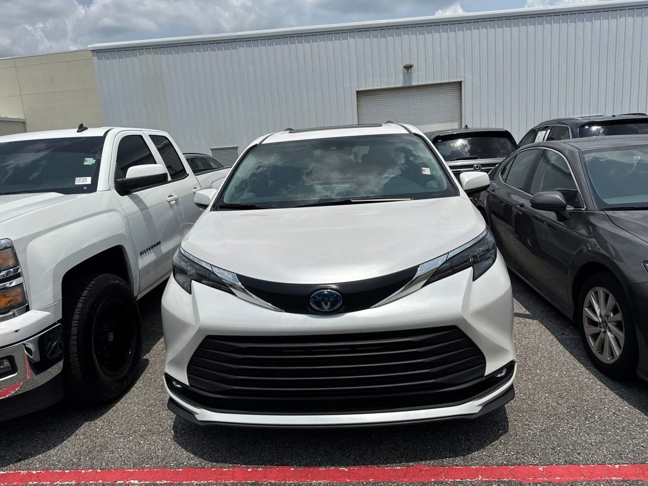 toyota sienna 2025 5TDJRKEC9SS257697 image toyota sienna 2025 5TDJRKEC9SS257697 image