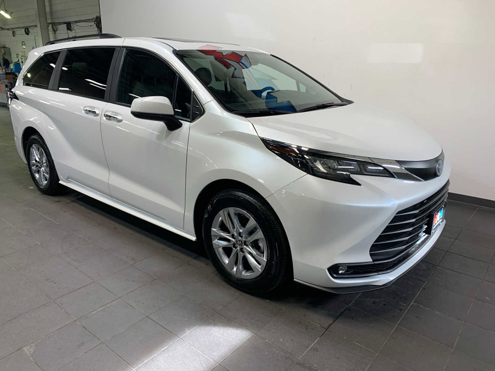 toyota sienna 2025 5TDJSKFC5SS193385 image toyota sienna 2025 5TDJSKFC5SS193385 image