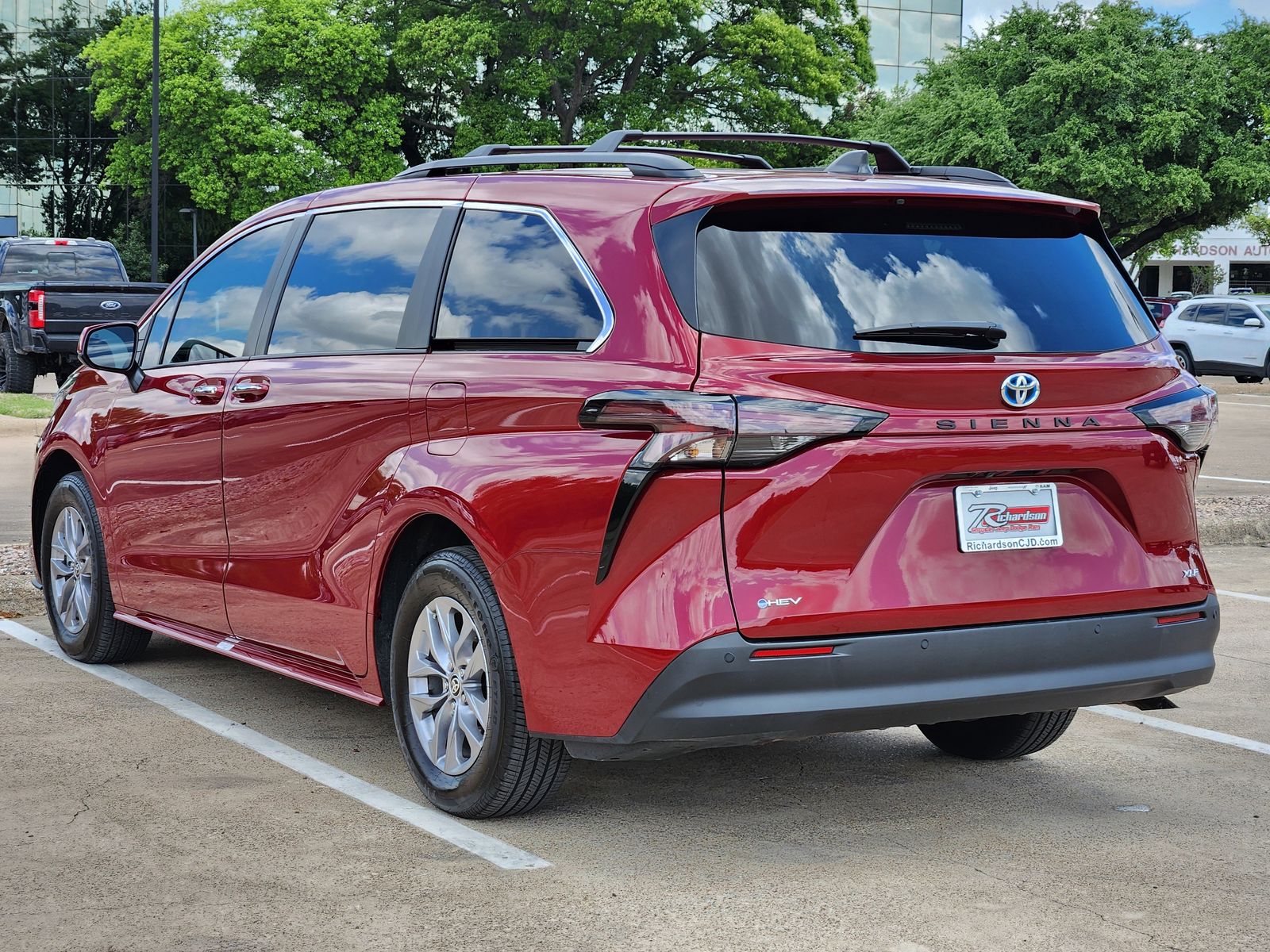 toyota sienna 2025 5TDYRKEC5SS285723 image toyota sienna 2025 5TDYRKEC5SS285723 image