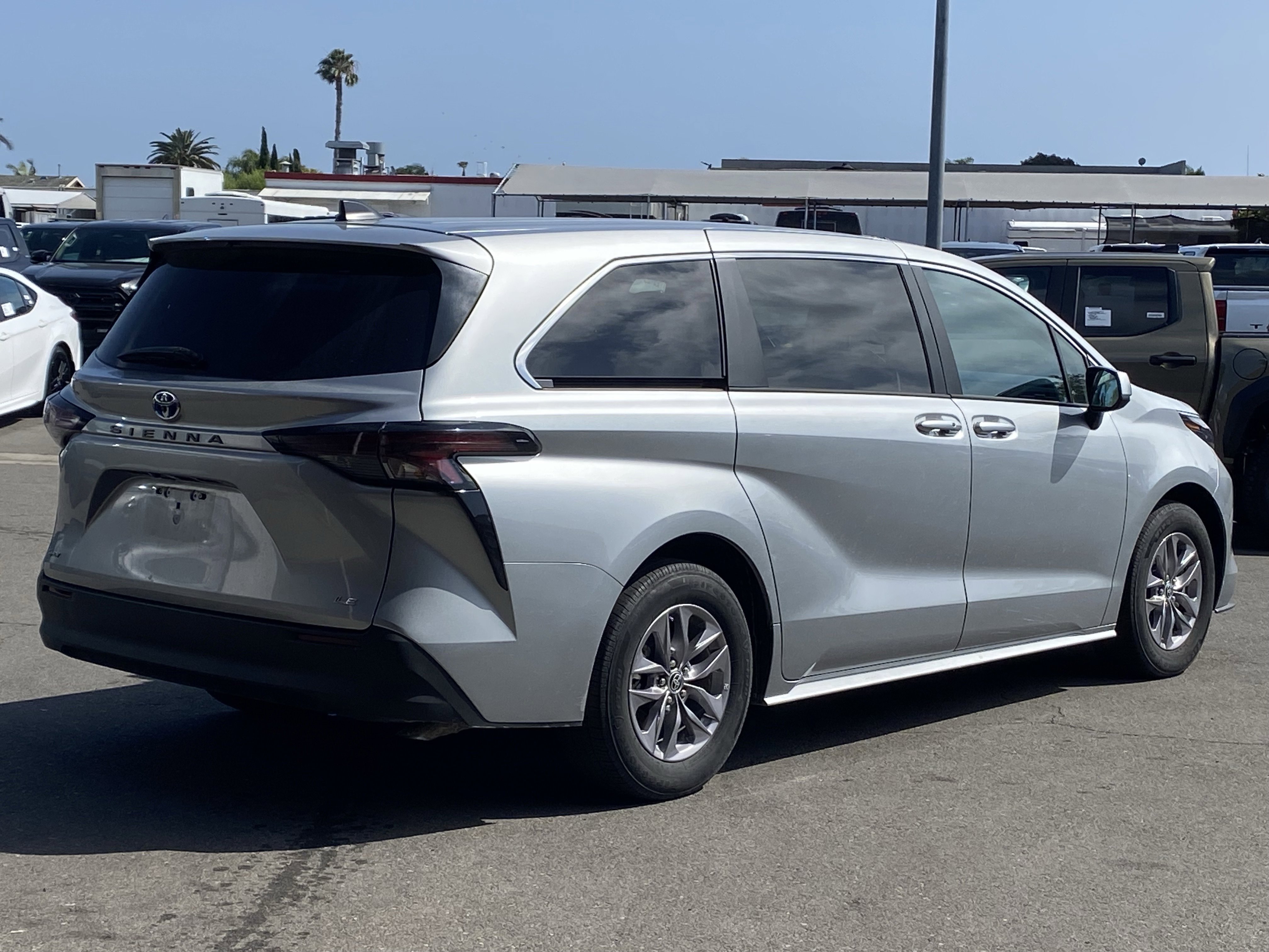 toyota sienna 2025 5TDKRKEC0SS238203 image toyota sienna 2025 5TDKRKEC0SS238203 image