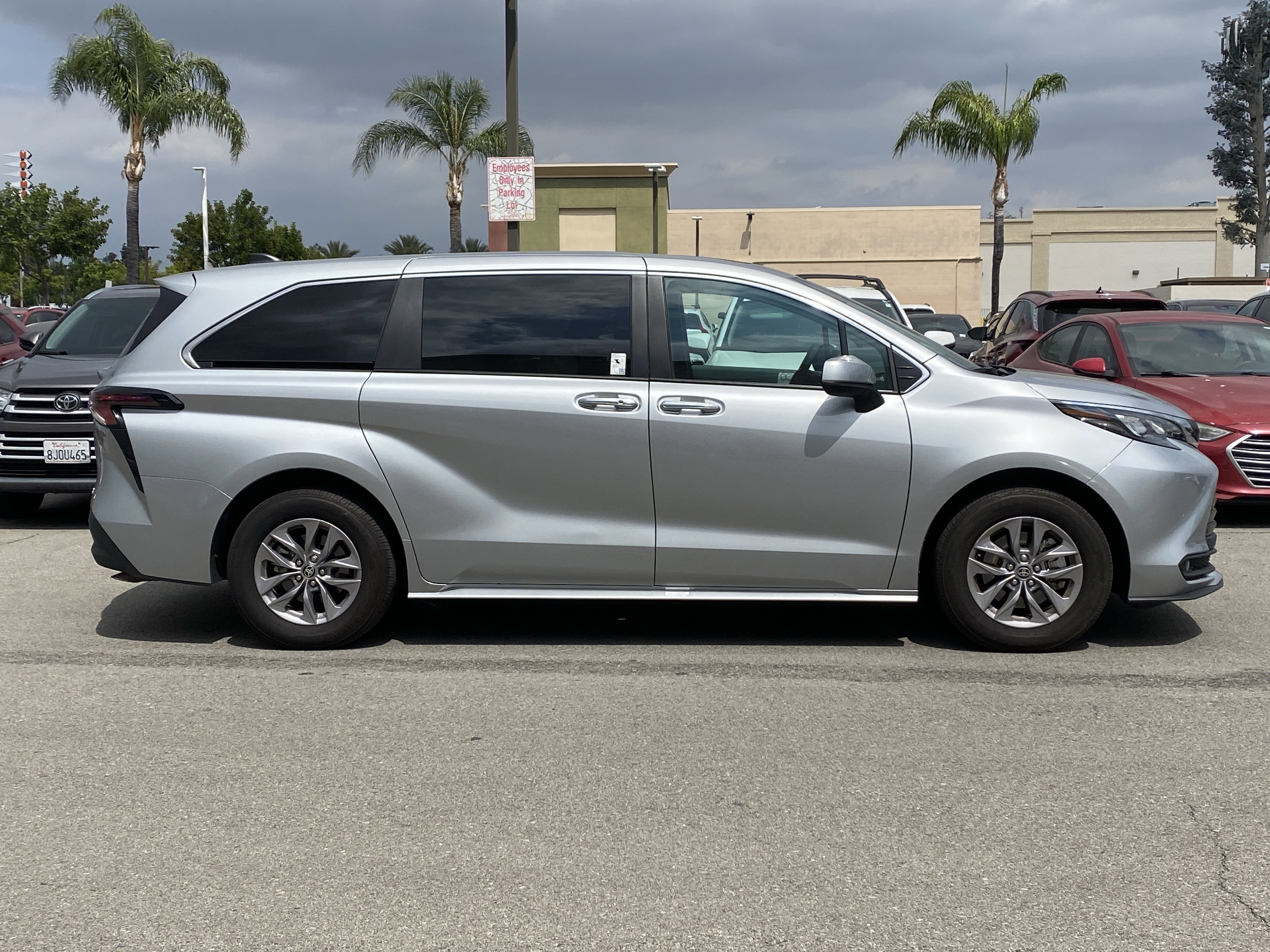 toyota sienna 2025 5TDYRKECXSS271882 image toyota sienna 2025 5TDYRKECXSS271882 image