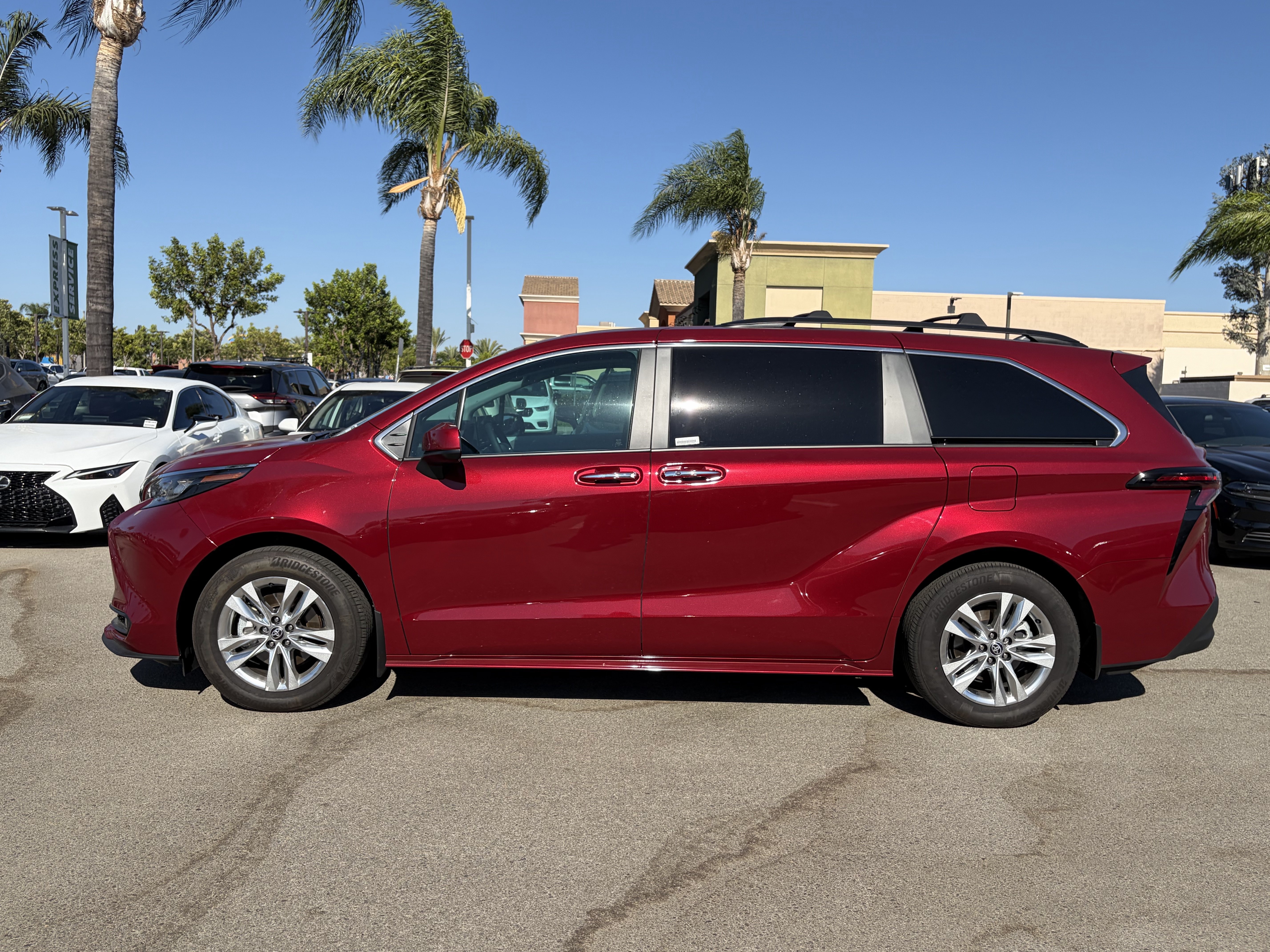 toyota sienna 2025 5TDJSKFC0SS204891 image toyota sienna 2025 5TDJSKFC0SS204891 image