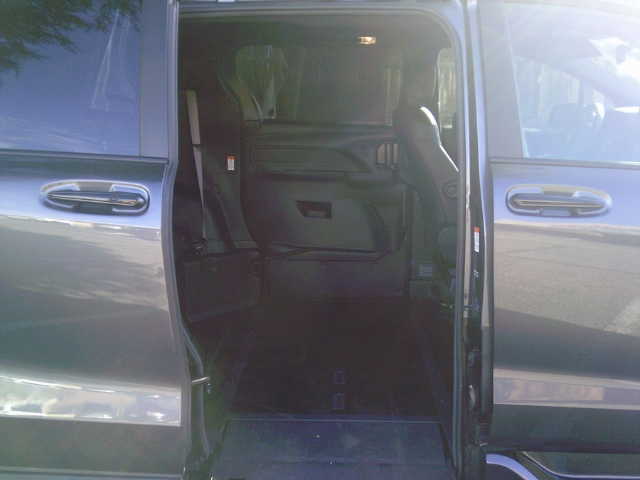 toyota sienna 2025 5TDDRKEC1SS272272 image toyota sienna 2025 5TDDRKEC1SS272272 image