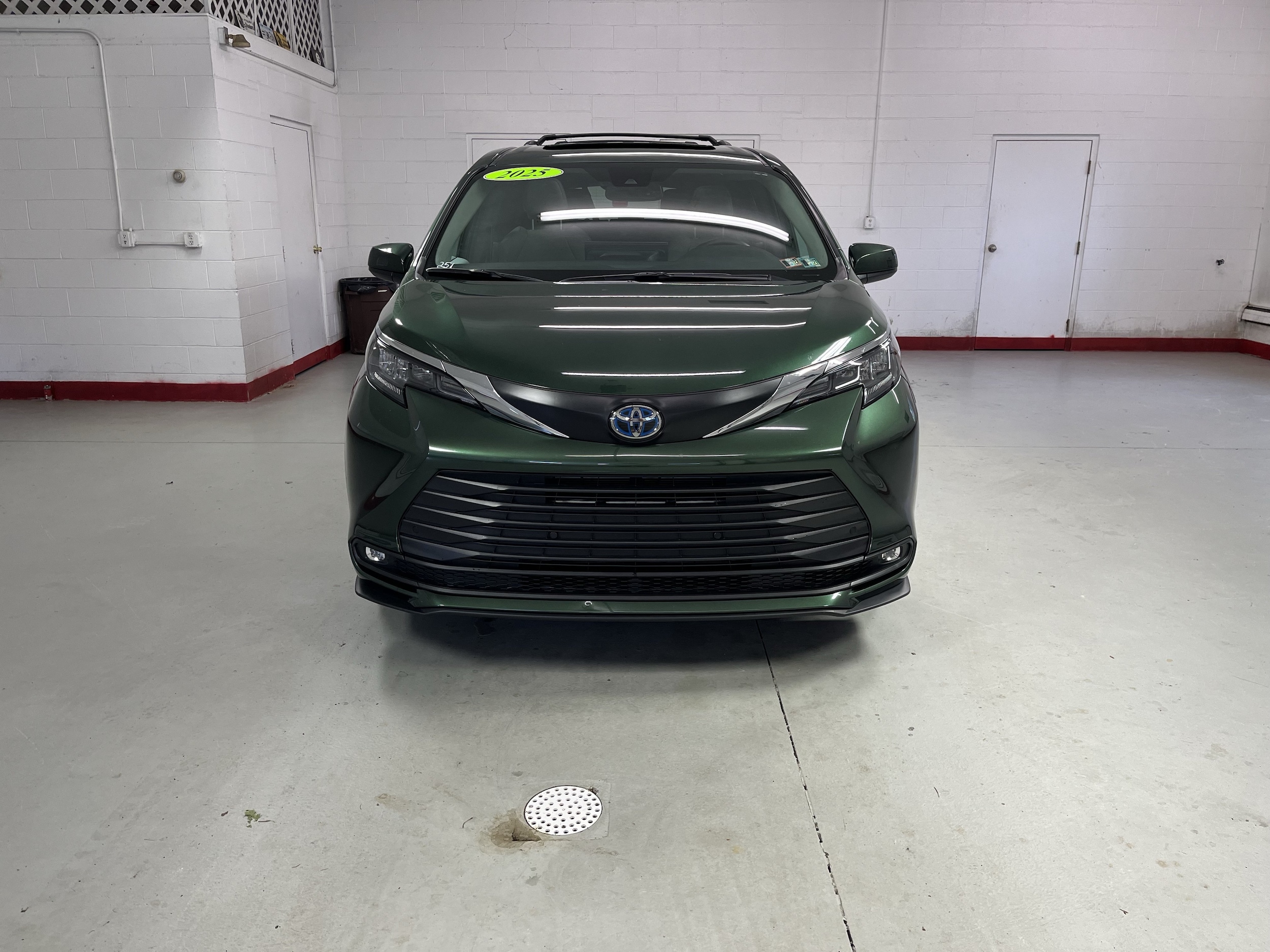 toyota sienna 2025 5TDYSKFC6SS175251 image toyota sienna 2025 5TDYSKFC6SS175251 image