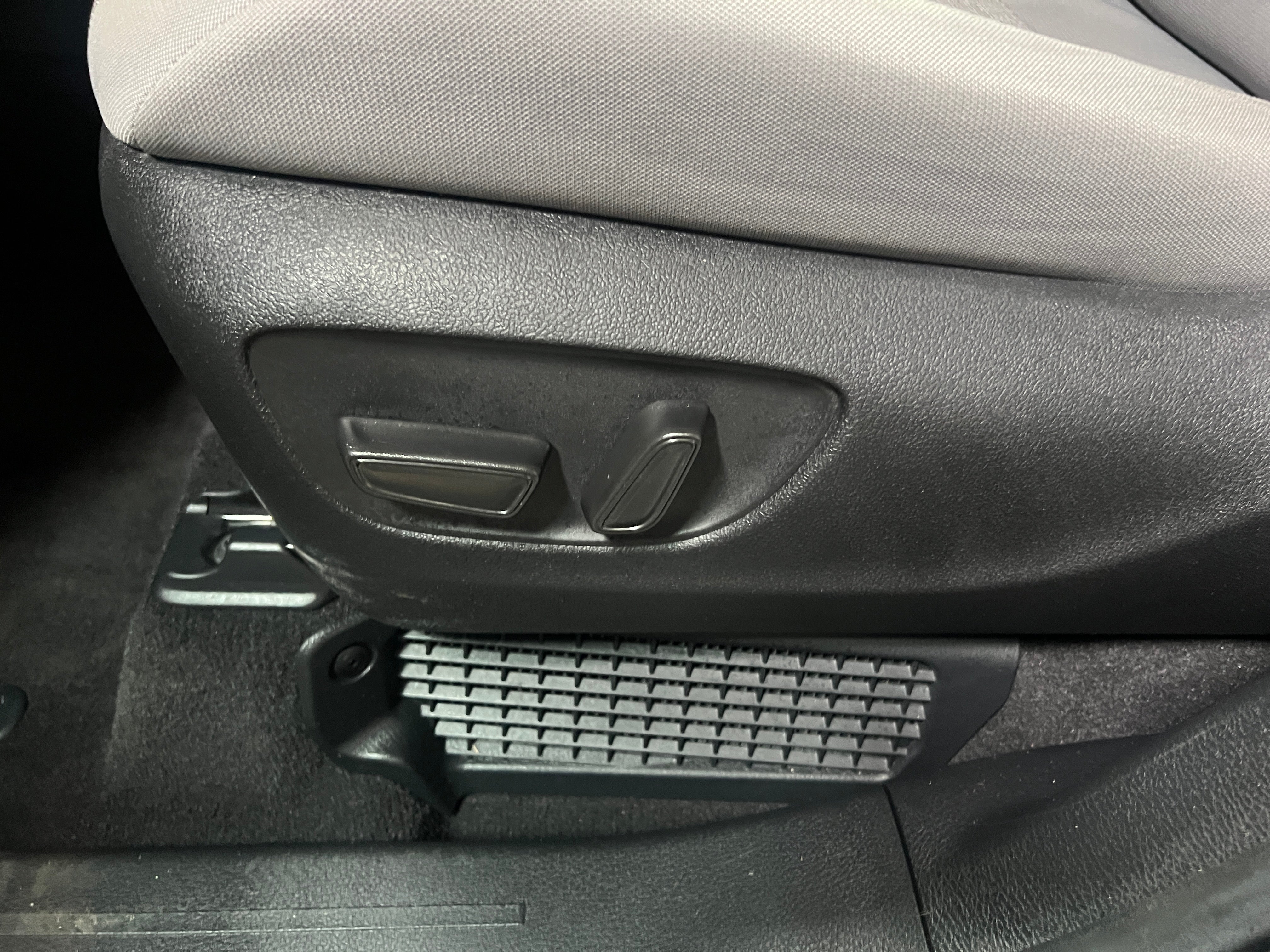 toyota sienna 2025 5TDBSKFCXSS187215 image toyota sienna 2025 5TDBSKFCXSS187215 image