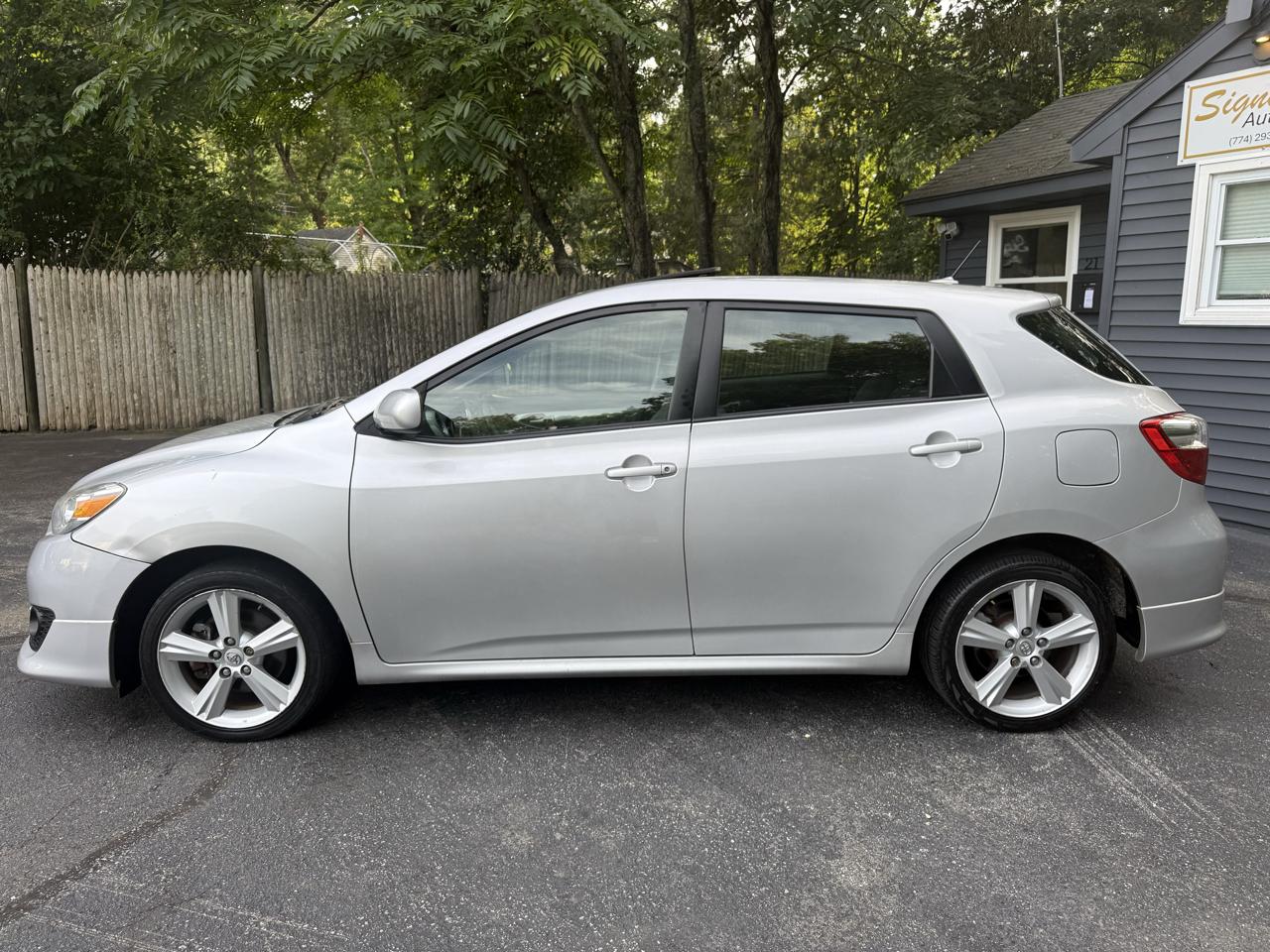 toyota matrix 2009 2T1LE40E79C002462 image toyota matrix 2009 2T1LE40E79C002462 image