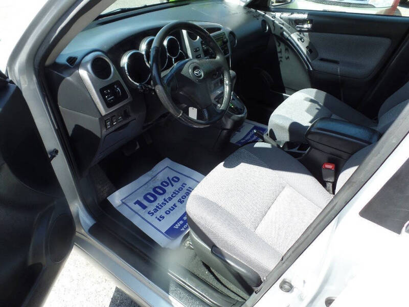 toyota matrix 2006 2T1KR30E46C588401 image toyota matrix 2006 2T1KR30E46C588401 image