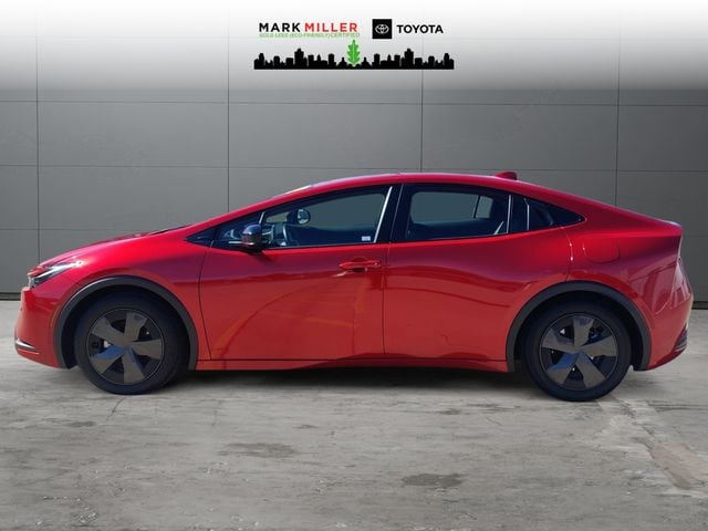 toyota prius 2023 JTDACAAU1P3005820 image