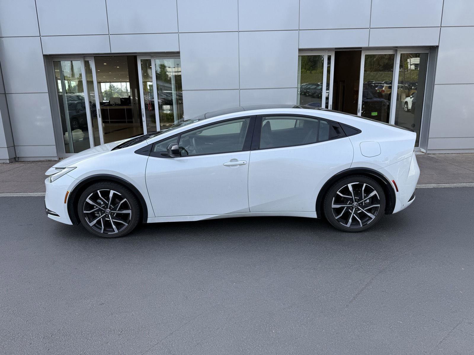 toyota prius 2025 JTDACACU7S3044532 image toyota prius 2025 JTDACACU7S3044532 image