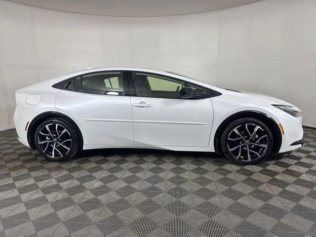 toyota prius 2025 JTDACACU0S3048695 image toyota prius 2025 JTDACACU0S3048695 image