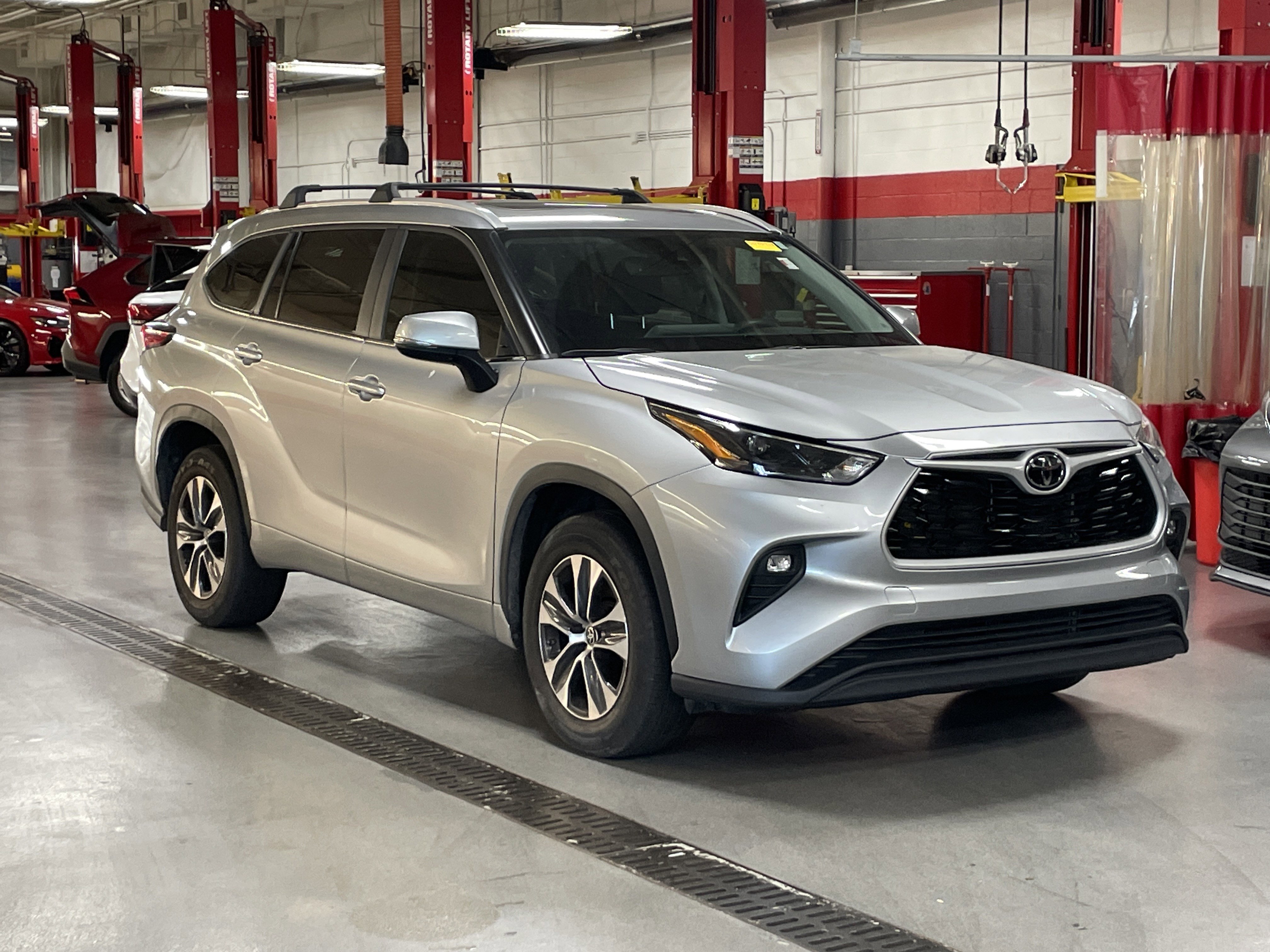 toyota highlander 2023 5TDKDRAH1PS043243 image toyota highlander 2023 5TDKDRAH1PS043243 image