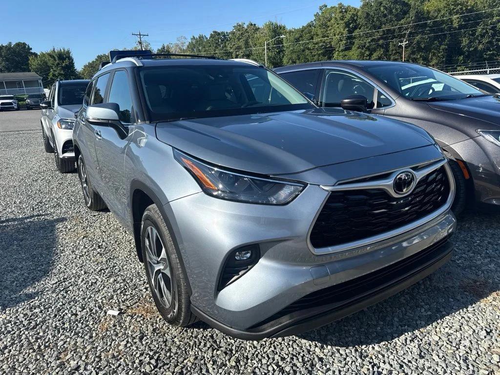 toyota highlander 2023 5TDKDRBH2PS008774 image toyota highlander 2023 5TDKDRBH2PS008774 image