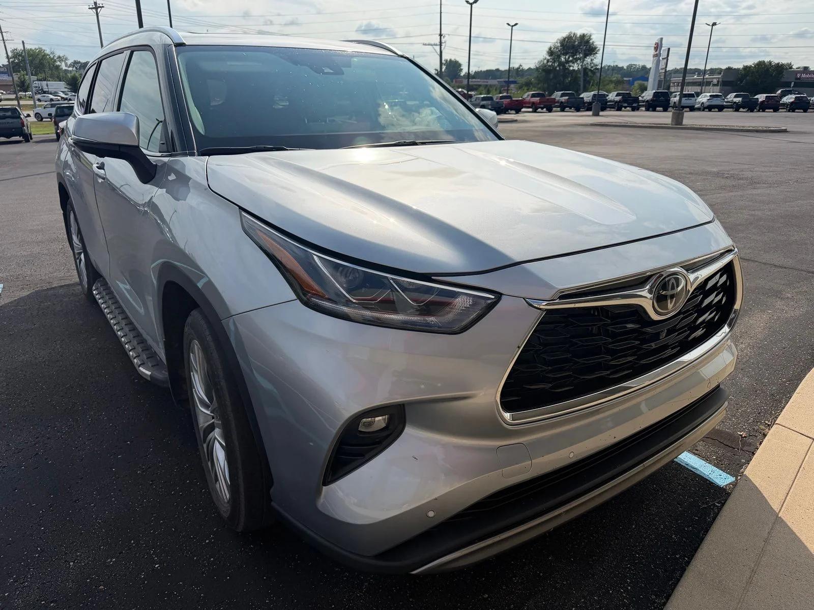 toyota highlander 2023 5TDKDRBHXPS507368 image toyota highlander 2023 5TDKDRBHXPS507368 image